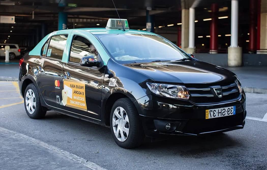 lisbon airport taxi